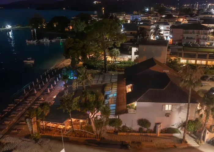 Sailinn House *